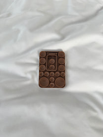 מדבקת סילקון עבה עם סטנד לטלפון