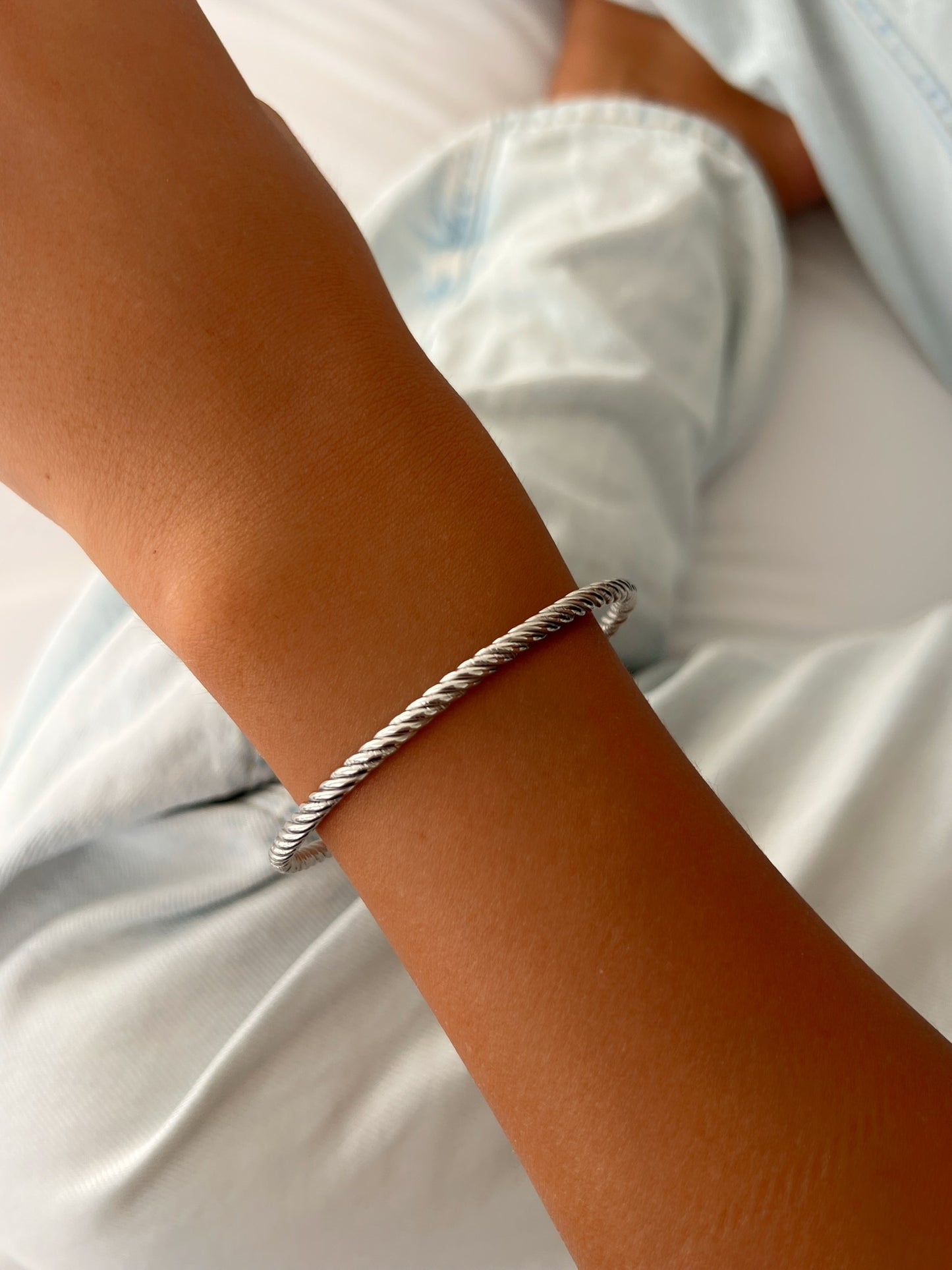 צמיד פס מסולסל