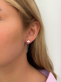 זוג עגילי פרח לוטוס בל משובצים בשילוב שרשרת