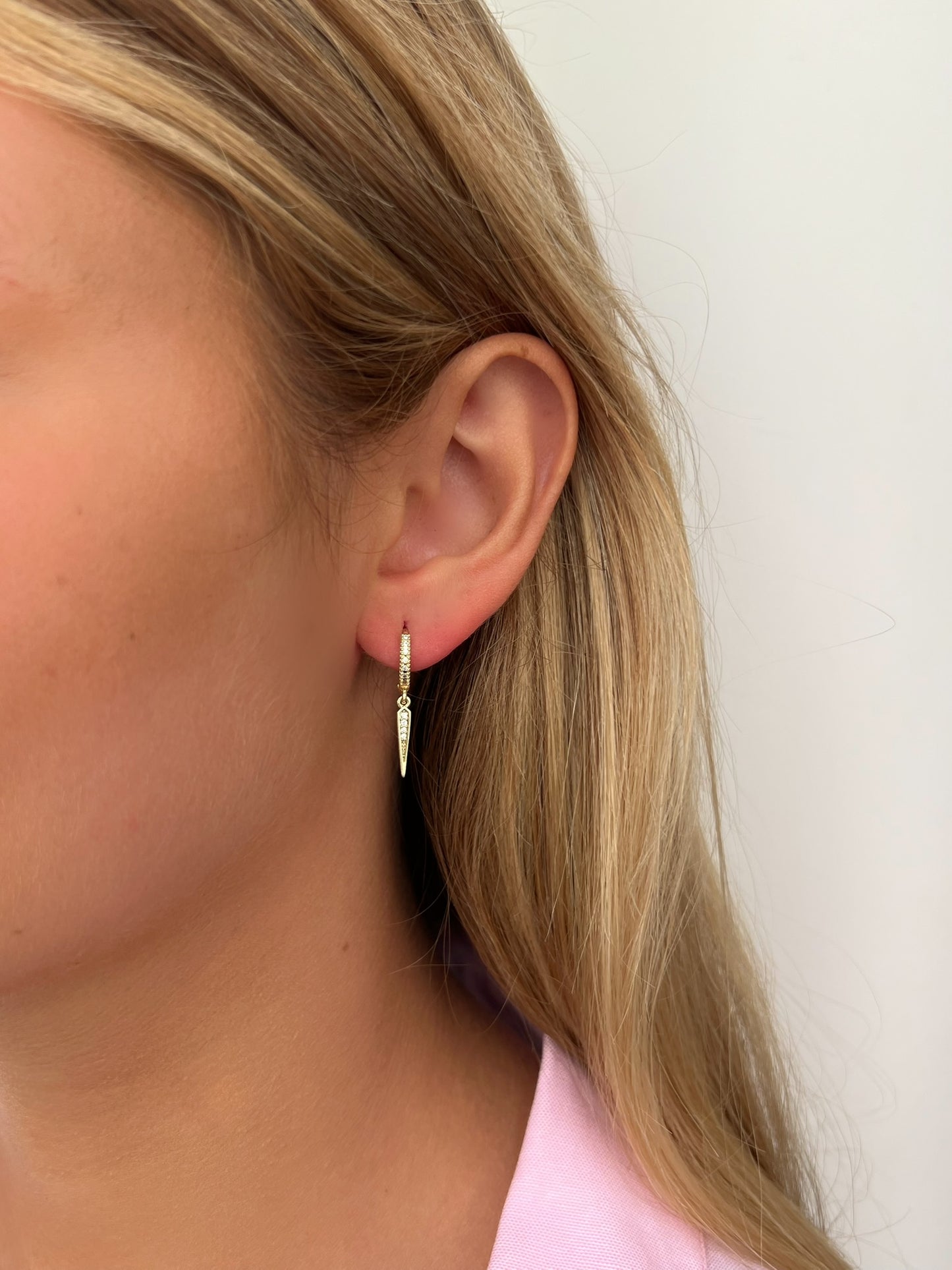 זוג עגילי חישוק חץ