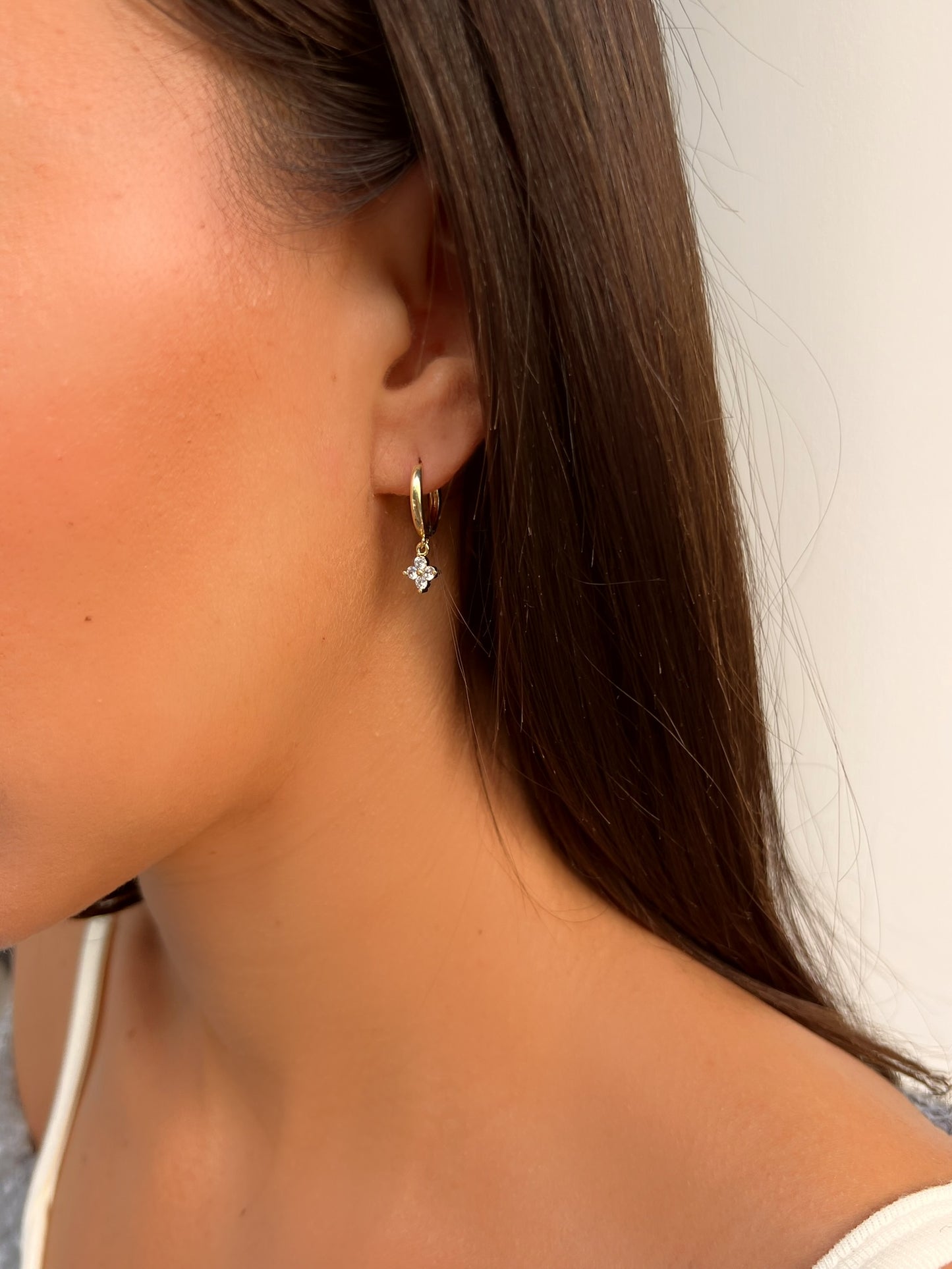 חישוק פרח משובץ