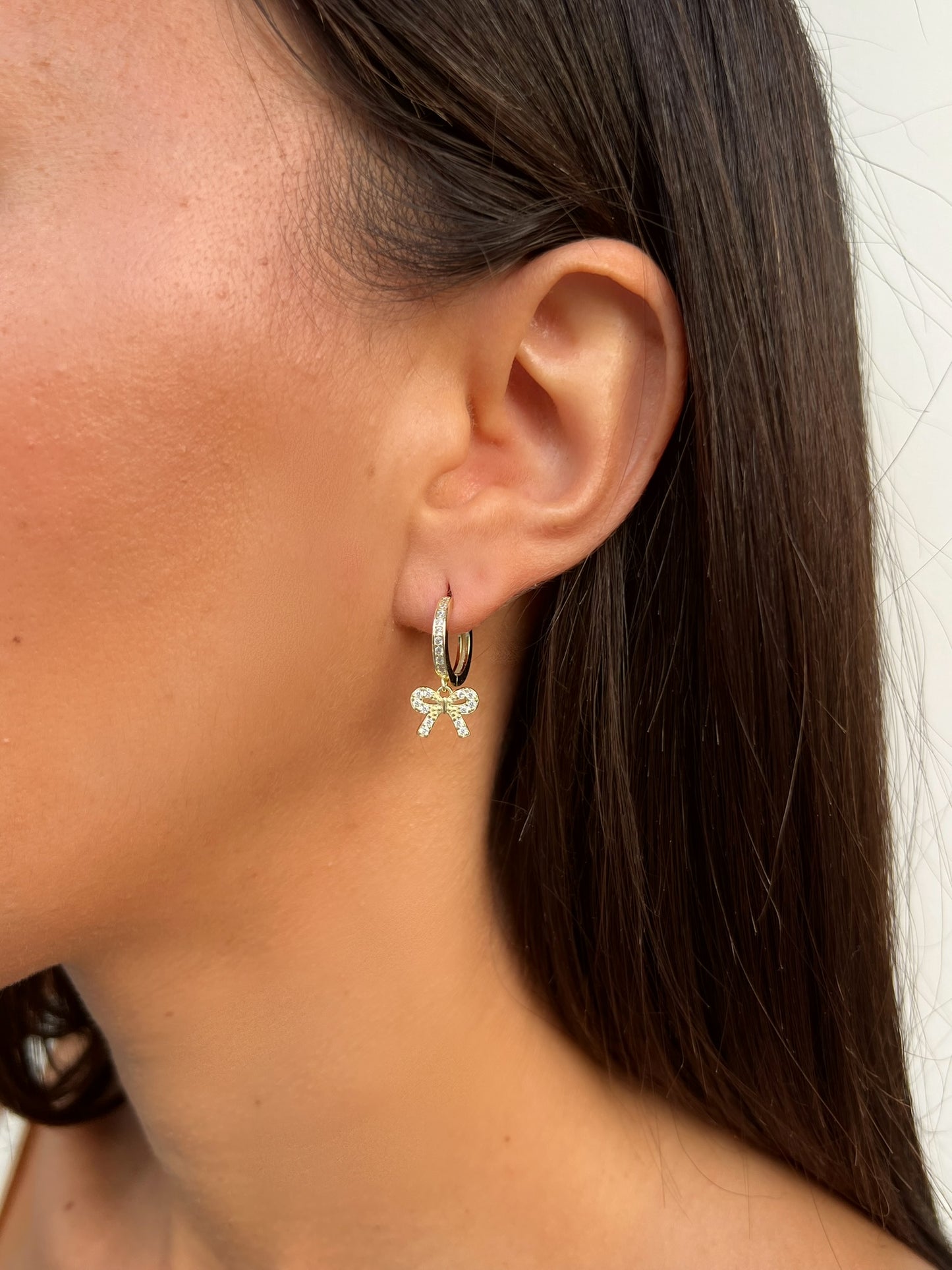 חישוק פפיון משובץ 925