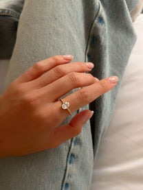 טבעת זירקון אובל