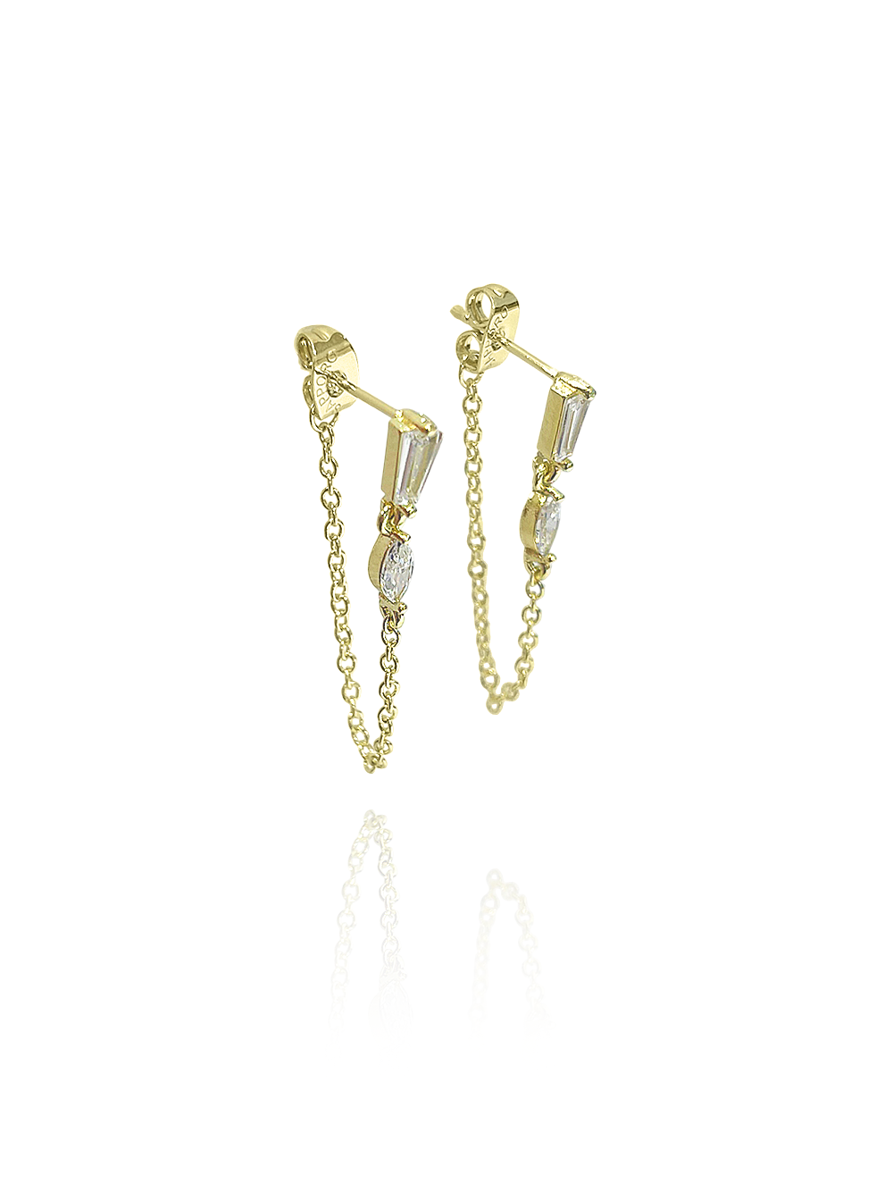 זוג עגילי זירקונים בשילוב שרשרת