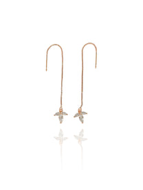 זוג עגילי שרוך פרח לוטוס בל