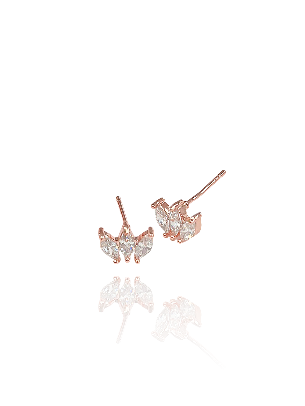 זוג עגילי פרח לוטוס בל