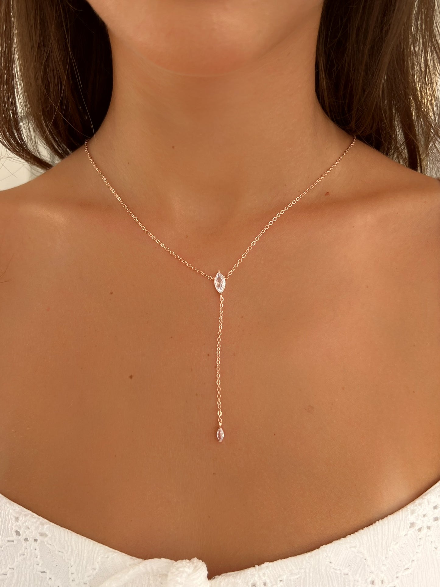 שרשרת מרקיז נופלת עדינה