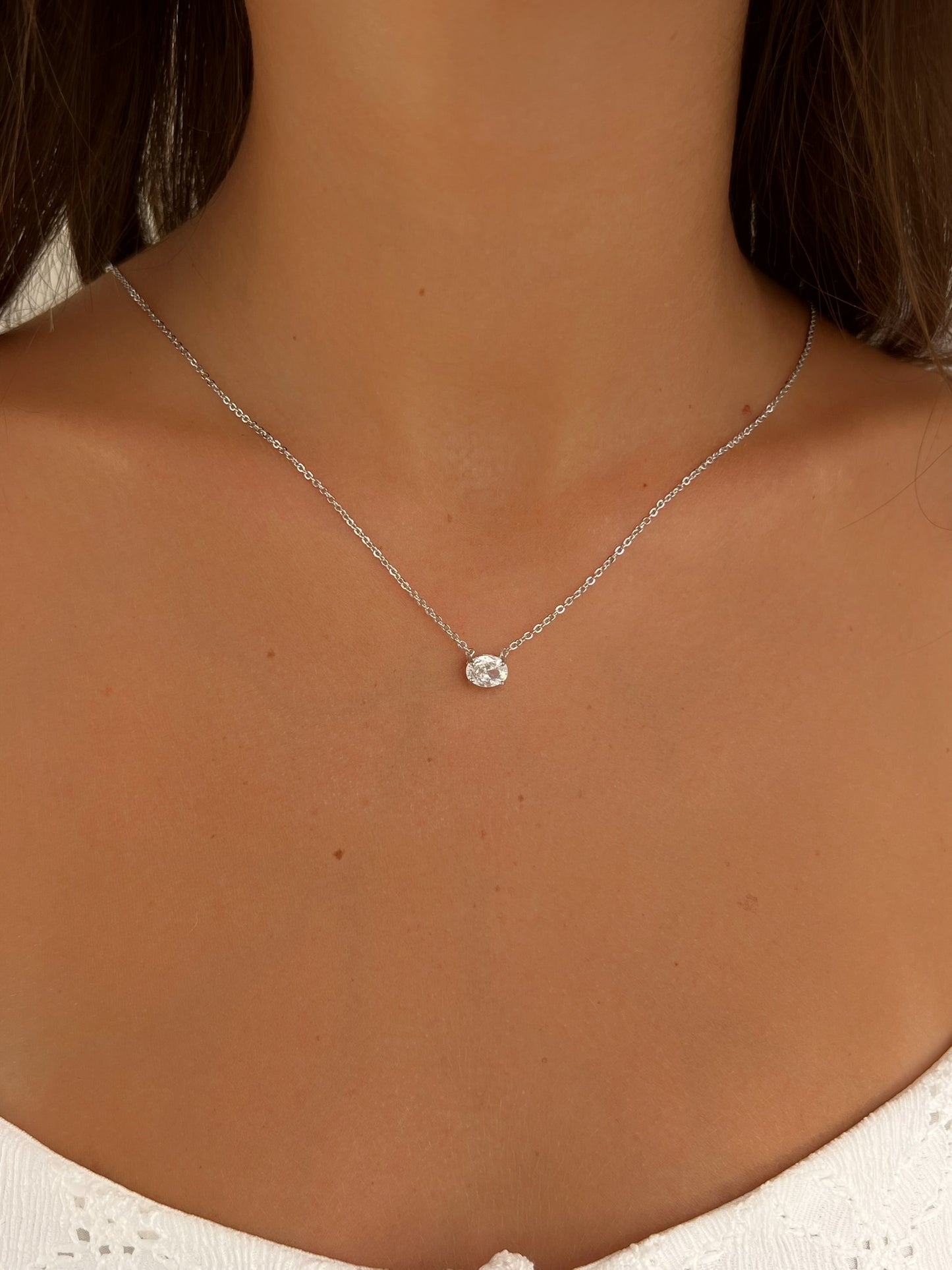 שרשרת זירקון אובל