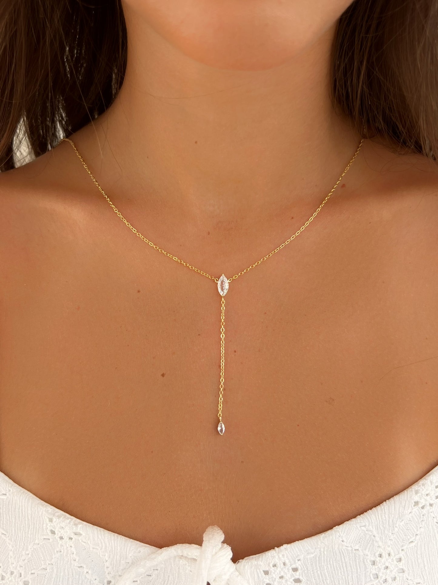 שרשרת מרקיז נופלת עדינה