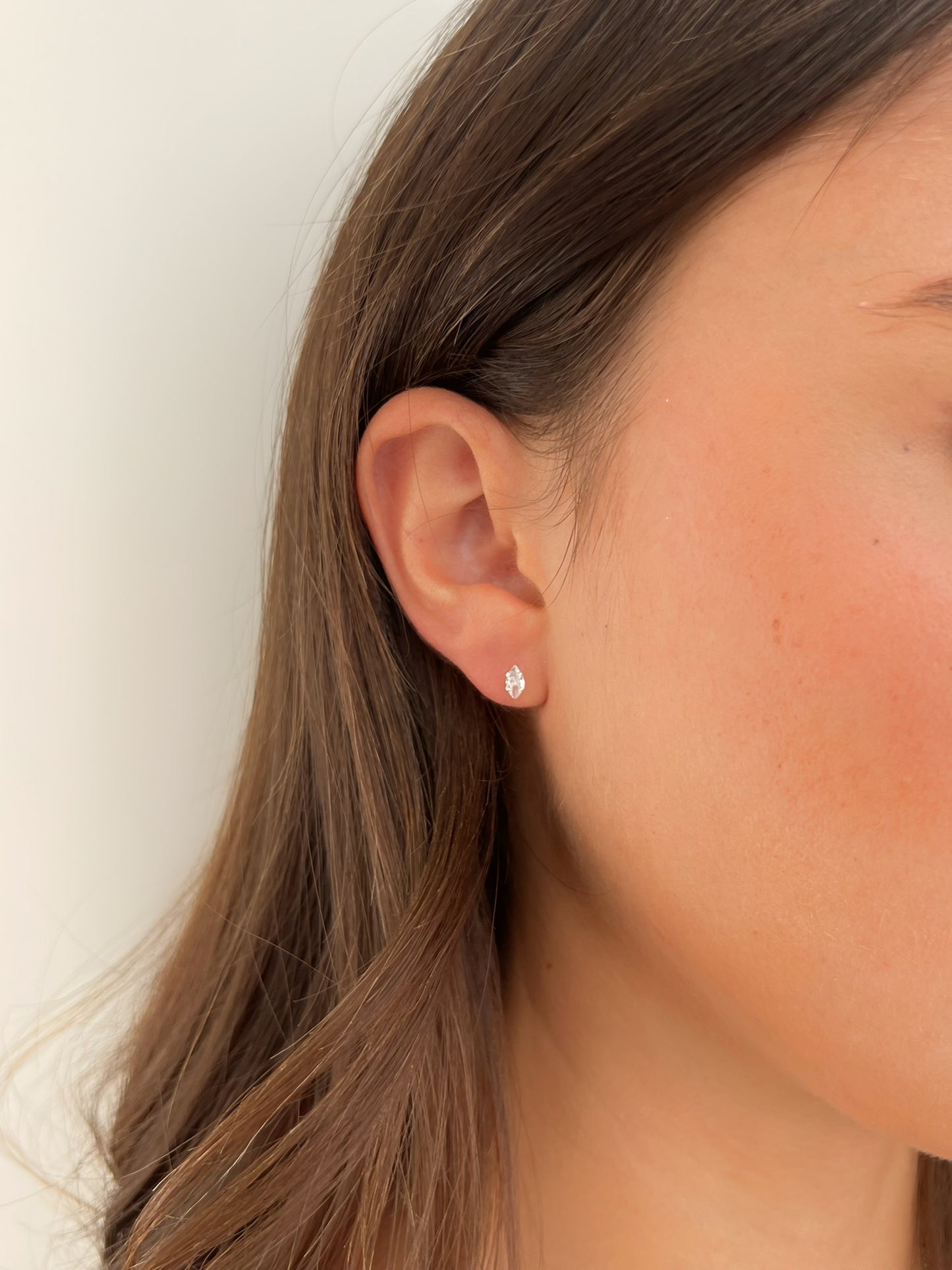 זוג עגילי זירקון מרקיז מכסף אמיתי 925