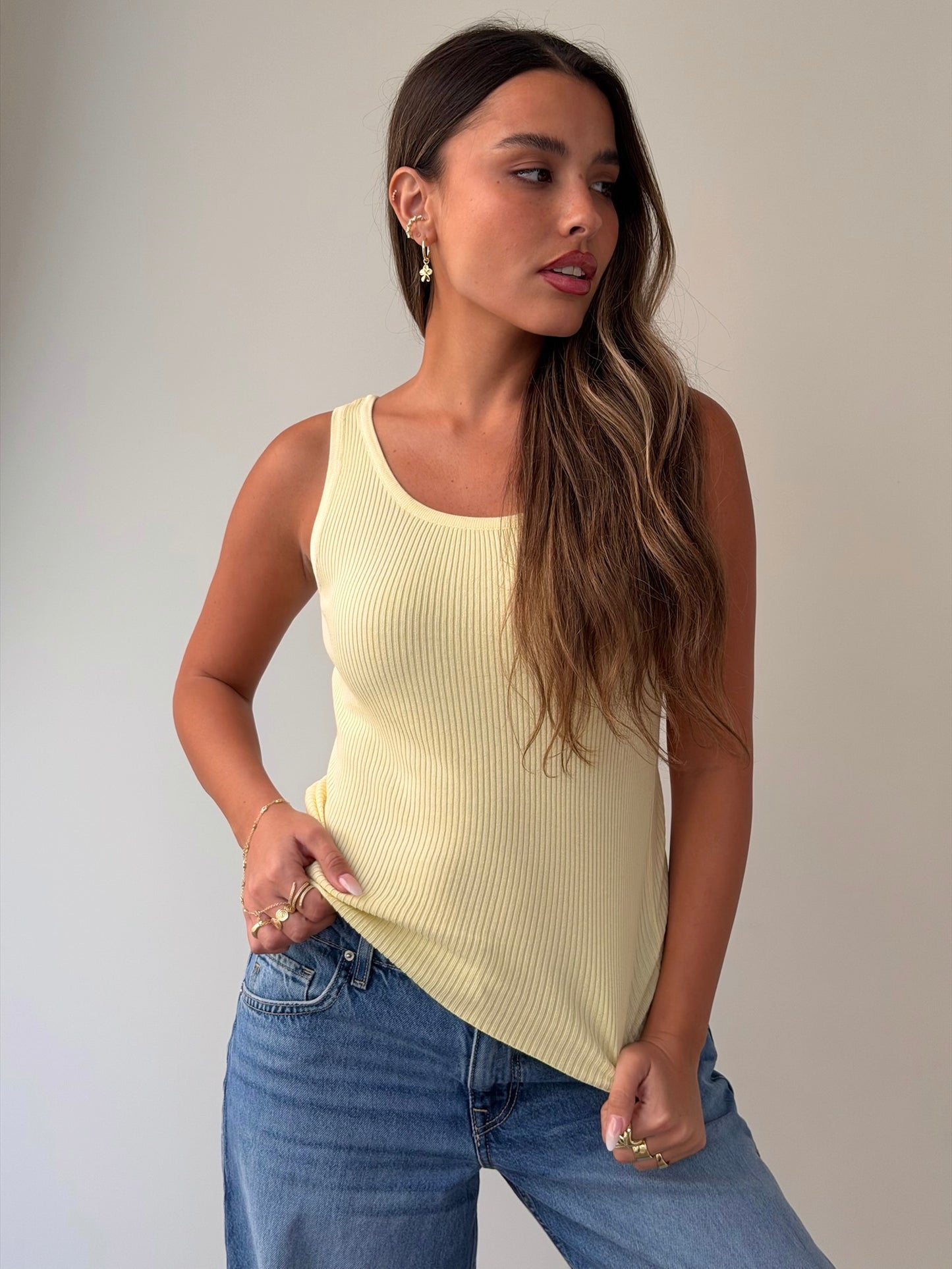 גופיית סבא אנה