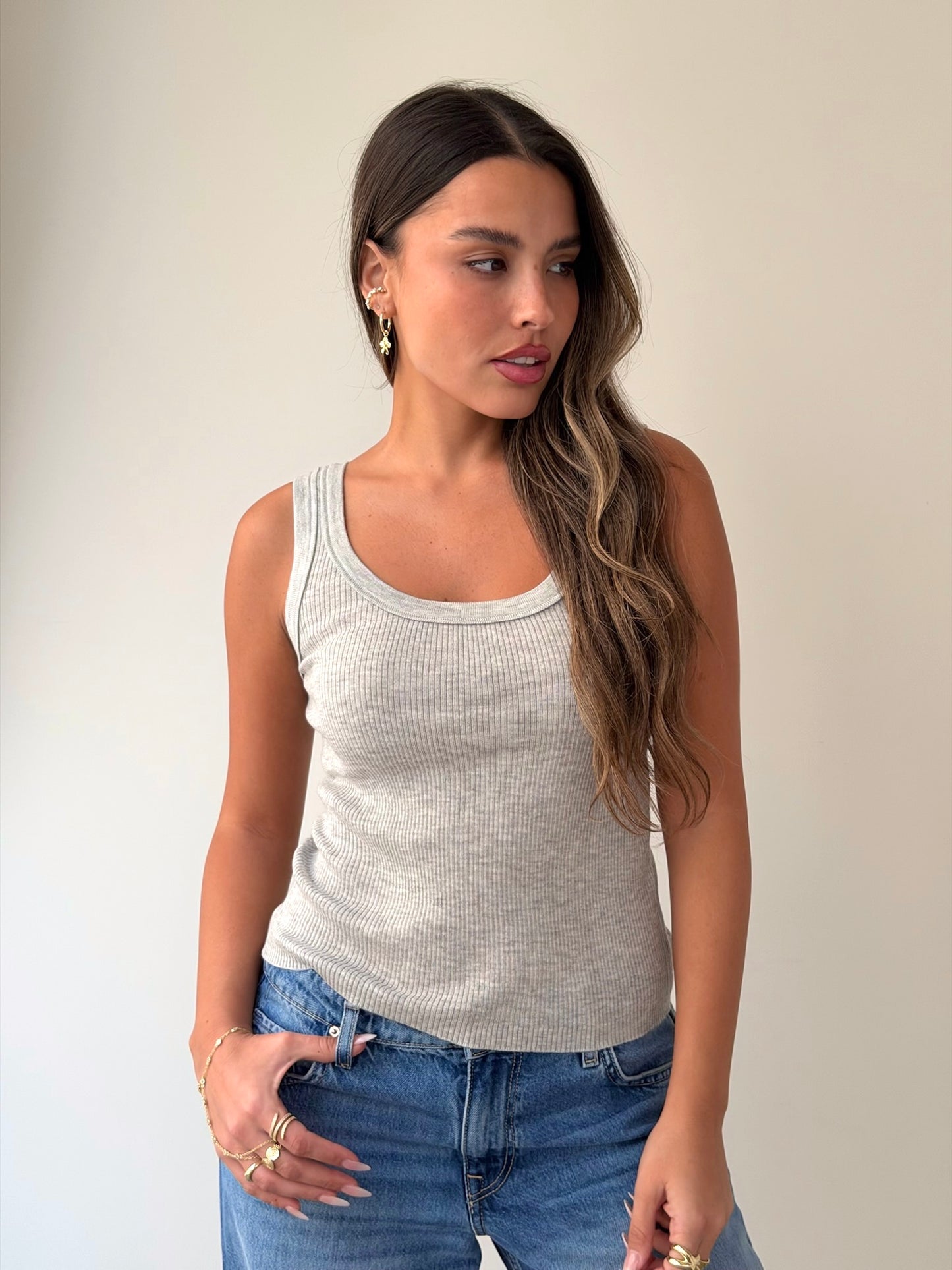 גופיית ריב קים