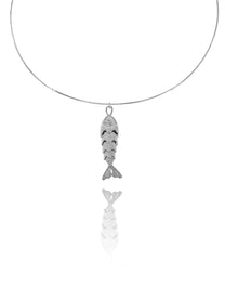 שרשרת קשיחה בשילוב דג