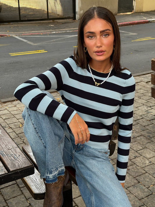 סוודר פסים קצרה