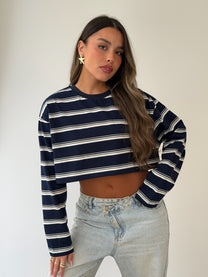 חולצת קרופ פסים נייבי