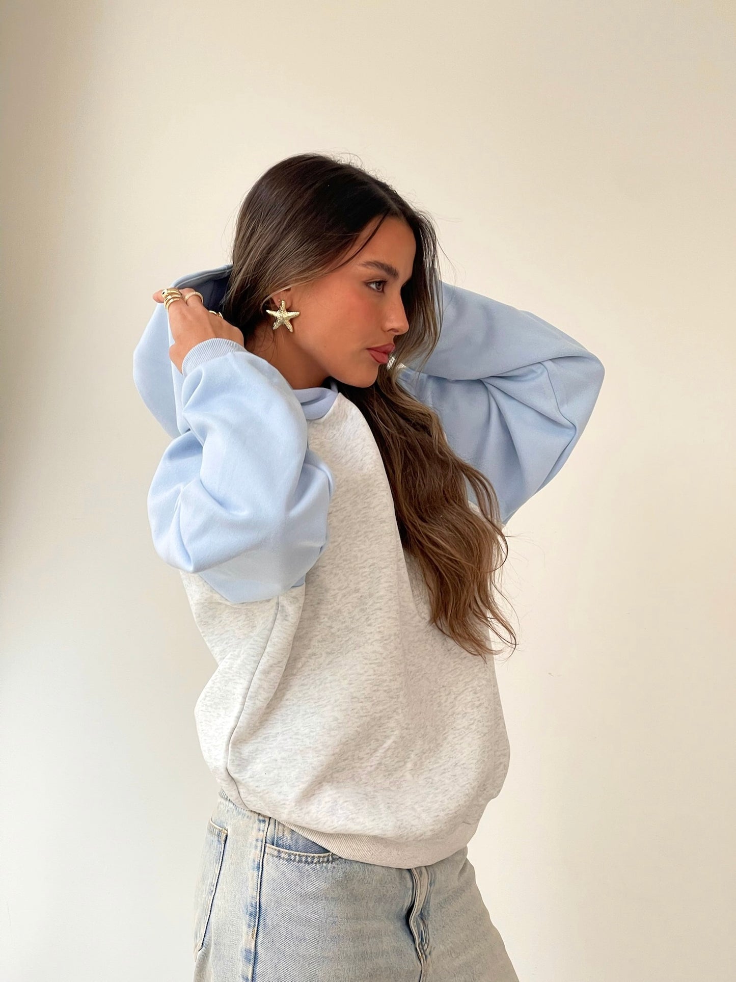 סווטשרט צדפה משולב תכלת אפור