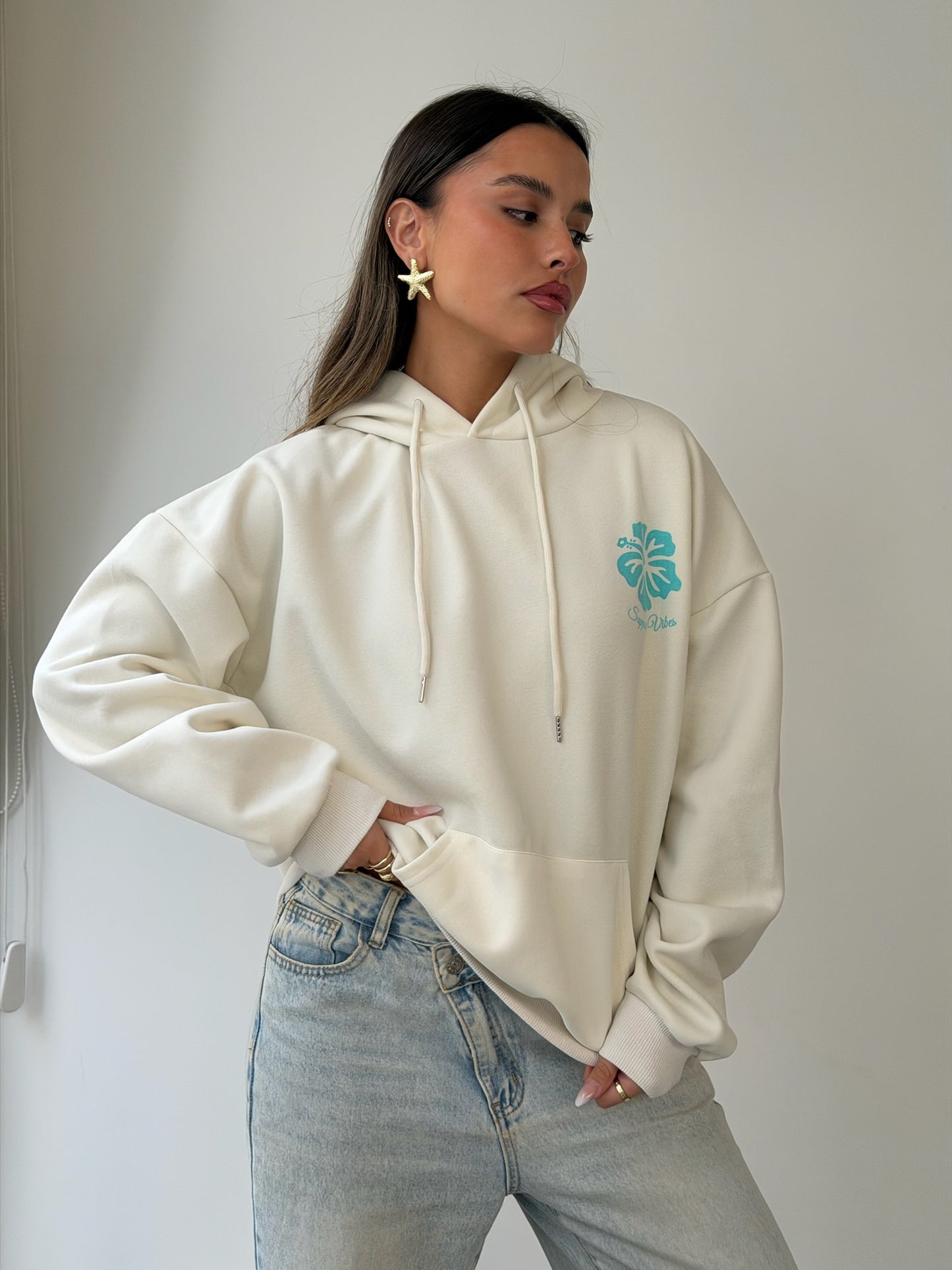 סווטשירט הוואי לבן