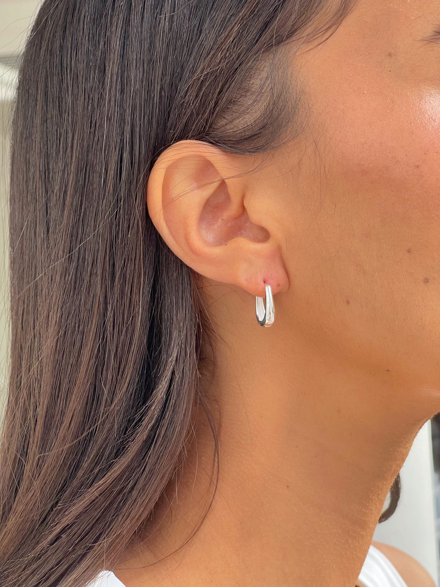 זוג עגילי חישוק אובל מכסף אמיתי 925