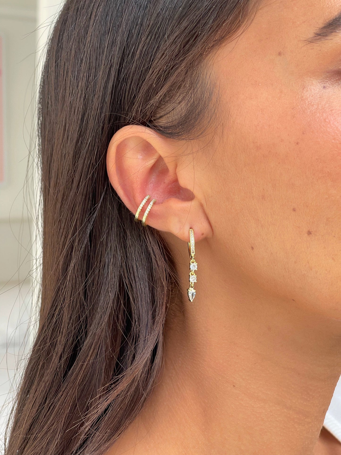 עגיל הליקס משובץ כפול ללא צורך בחור