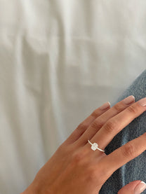 טבעת זירקון אובל מכסף אמיתי 925