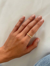 טבעת זירקונים מכסף אמיתי 925