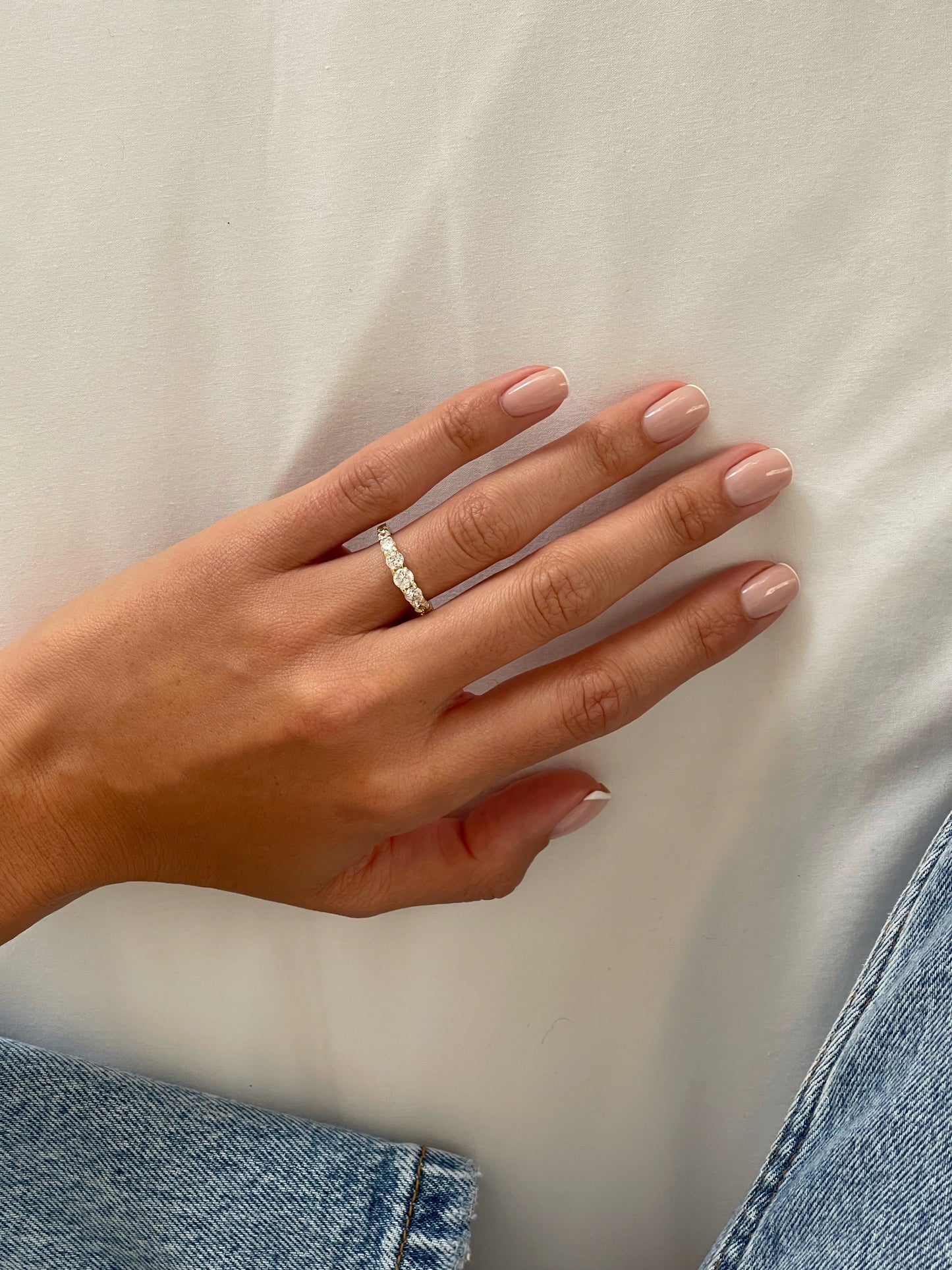 טבעת פס זירקונים