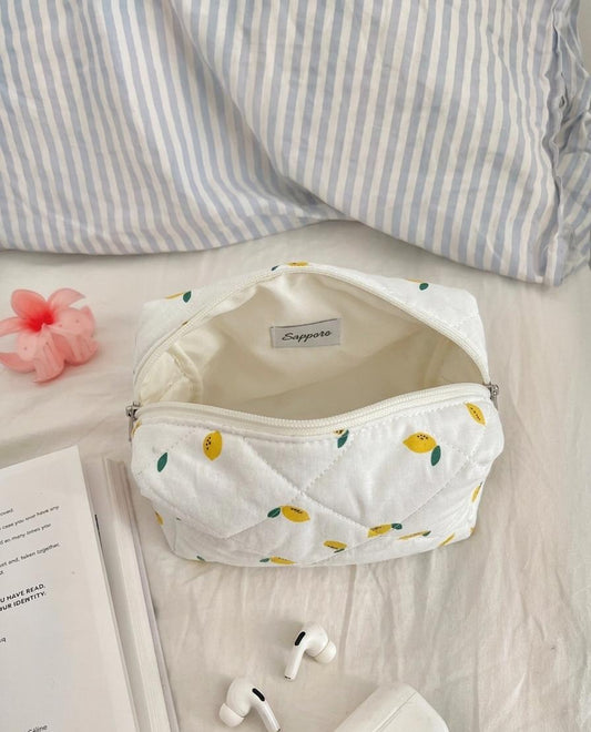 תיק איפור לימונים